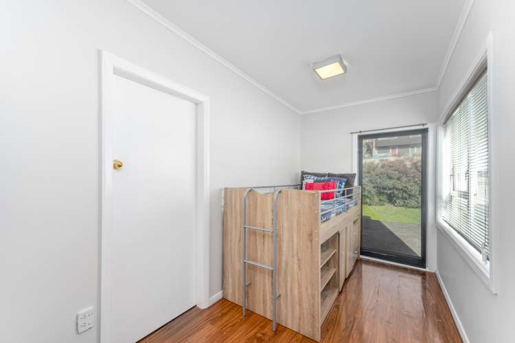 110 Main Road Tawa_7