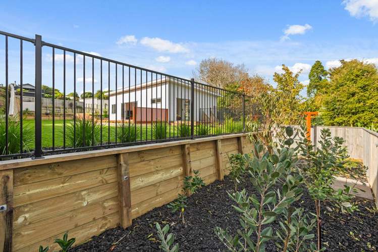 6 Whenu Way Bell Block_20