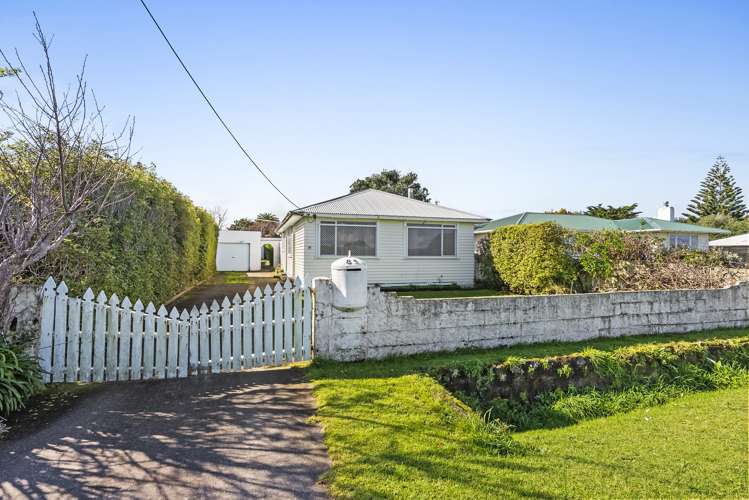 85 Whitcombe Road Opunake_1