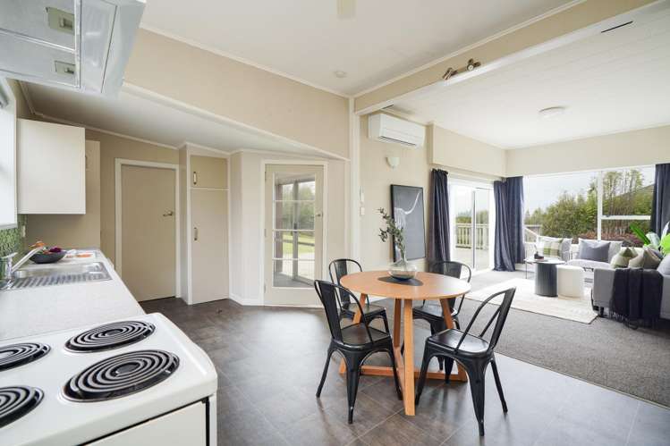 8 Osborne Street Riverton_6