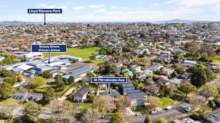 31 Mirrabooka Avenue Botany Downs_12