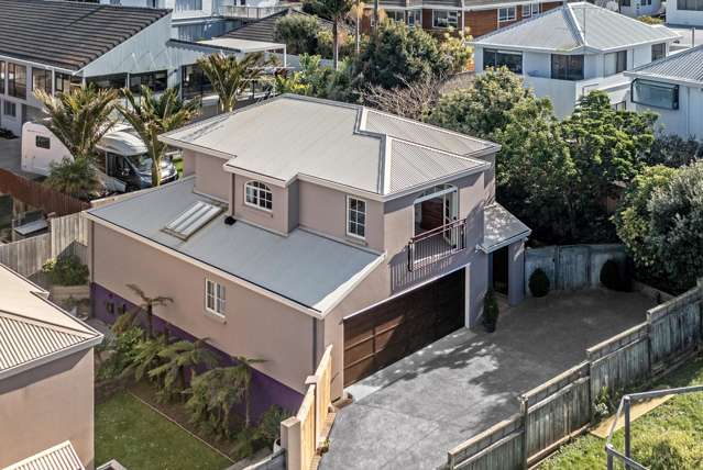 PRICE REDUCED - PRESENT ALL OFFERS !