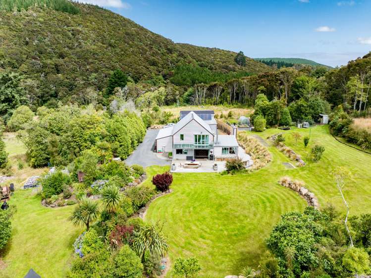 515 Silverstream Valley Road, North Taieri Mosgiel_38