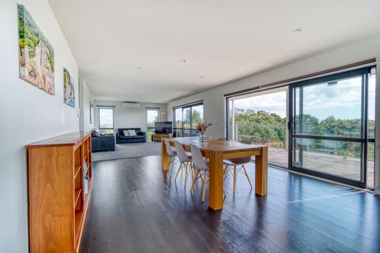 19 Sunrise Place Cable Bay_5