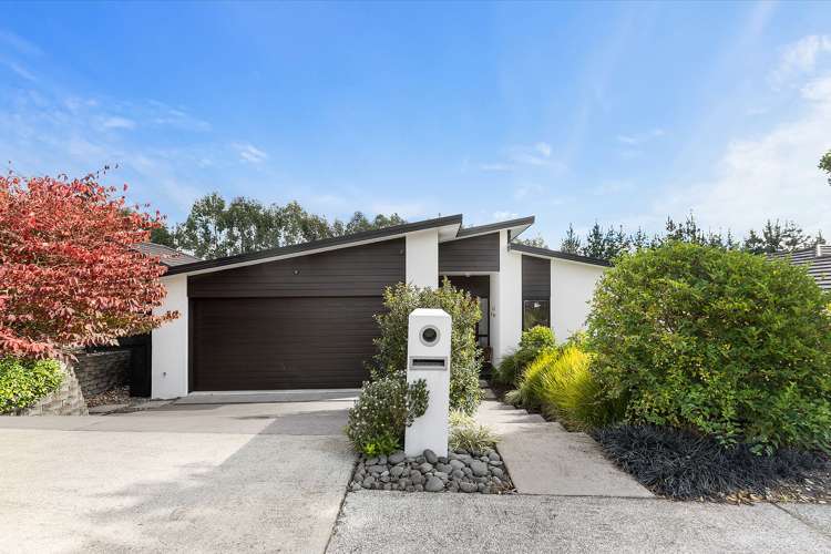 37 Alpers Ridge Leamington_23