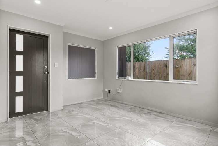 11 Lochinver Road_1