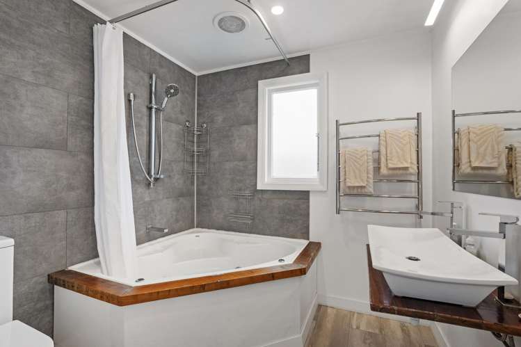 42 Huxley Street Sydenham_11