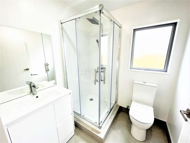 G03/3 Beaumonts Way Manurewa_5