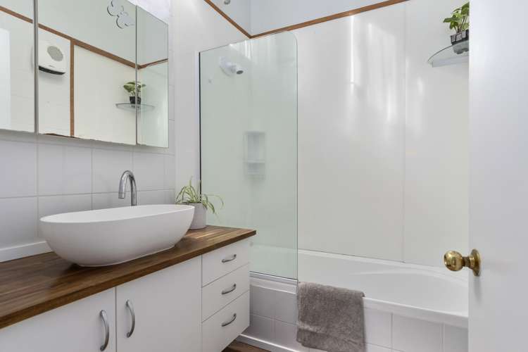 8b Lemon Grove Avenue Otumoetai_10