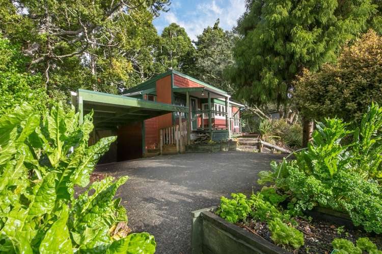 37 Kauri Point Road Laingholm_15