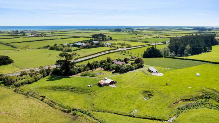 174 South Road Hawera_12