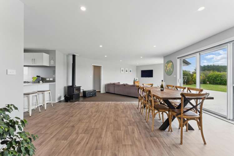 23 Nicholson Drive Kaitoke_12