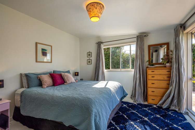 42 Tahatai Road Oneroa_7