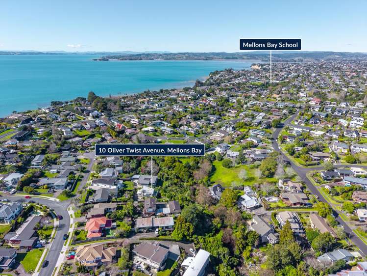 10 Oliver Twist Avenue Mellons Bay_30
