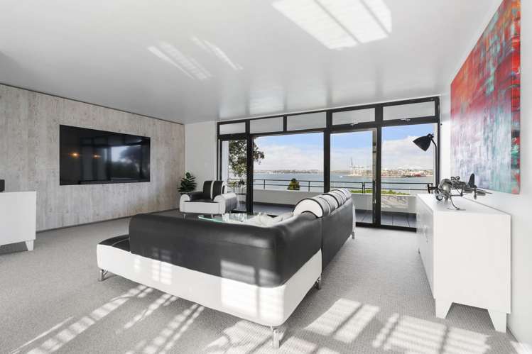 Apt M6/45 Stanley Point Road, Devon Park Devonport_3