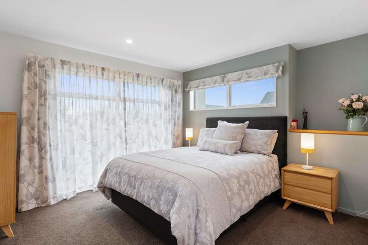 5 Lakebridge Place Parklands_11