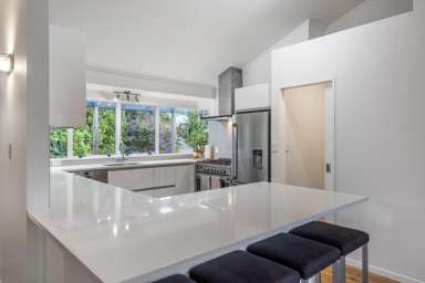 12 Whitehills Road_3