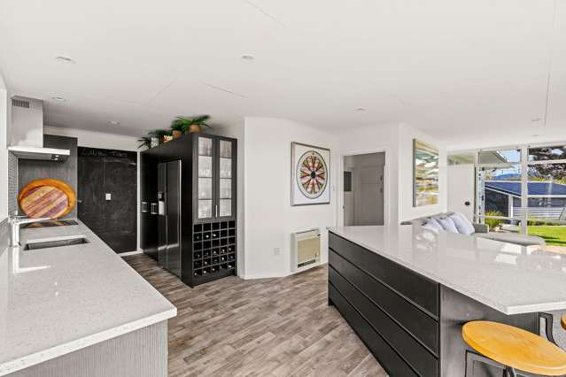 12 Andersons Road Charteris Bay_2