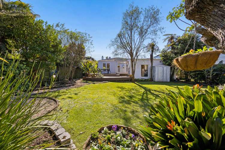 16 Locarno Avenue Sandringham_7