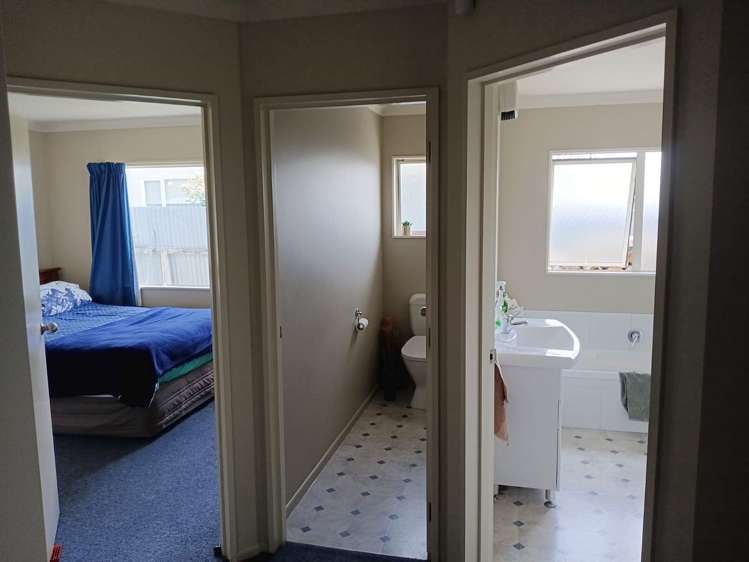 8A Merton Crescent Pirimai_5