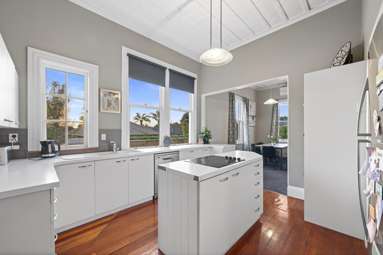 163 Princes Street West_3