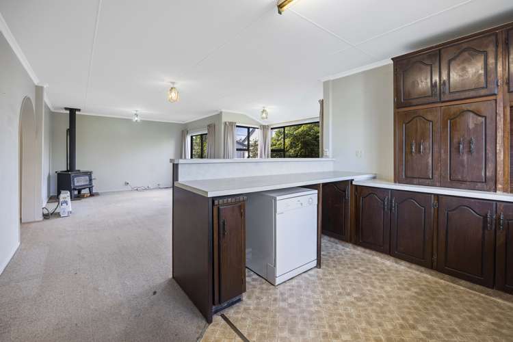 5 Egmont Street Hawera_16