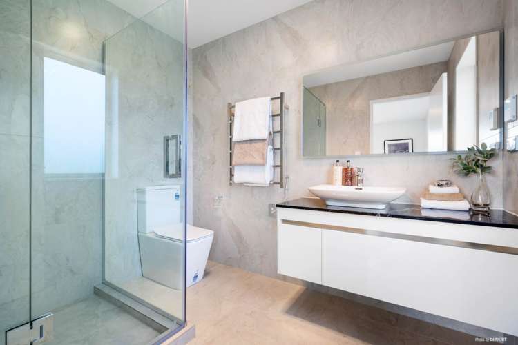 3 Routhmore Street Flat Bush_16