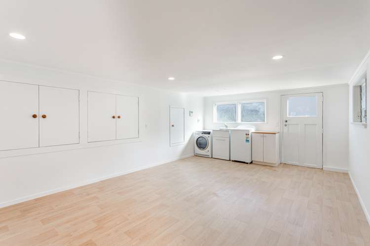 27 Birdwood Road Swanson_15