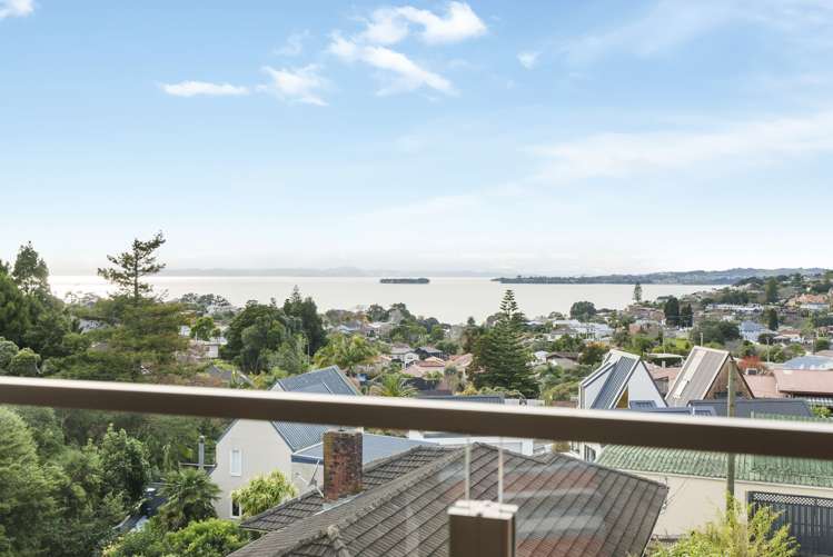 2d/12 Selwyn Road Cockle Bay_13