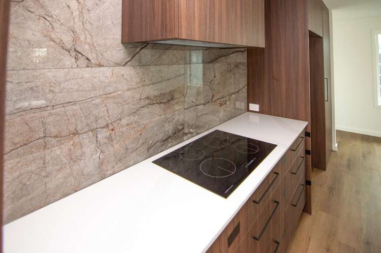 86 Bridge Street, Relocatable House Only Bulls_2