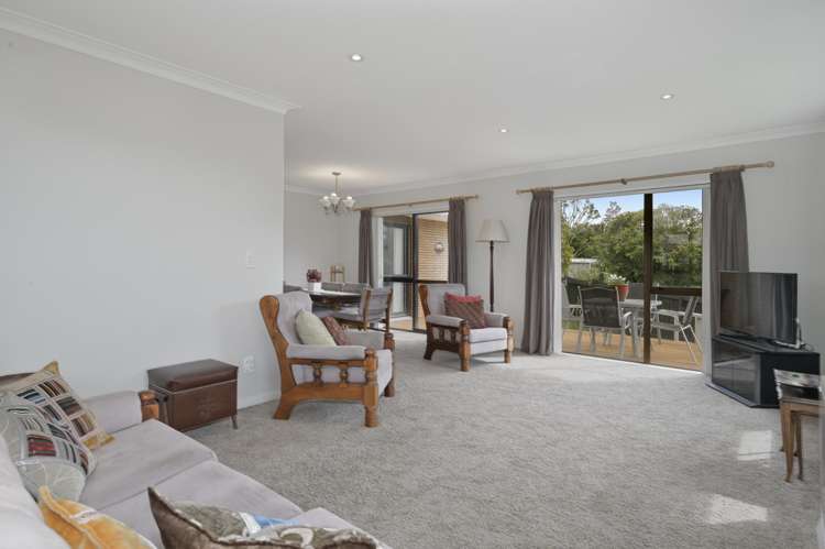 35 Clivedene Street Matua_7