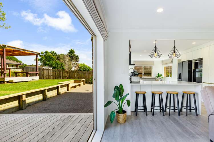 54 Black Teal Close Unsworth Heights_7