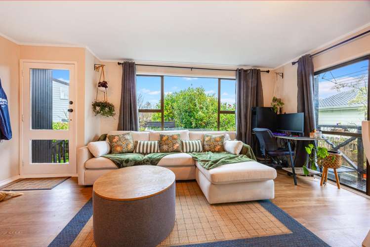 2/111 Seymour Road Sunnyvale_2