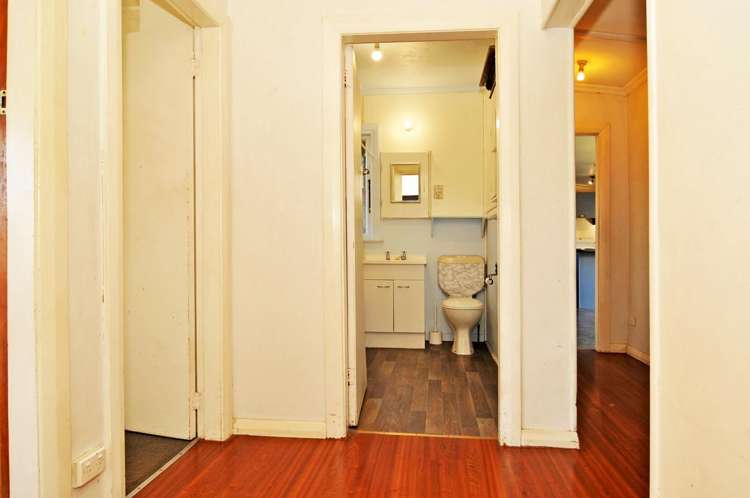 11 Owen Street Green Island_15