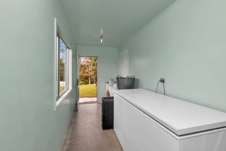 26 Old School Road Maungakaramea_37