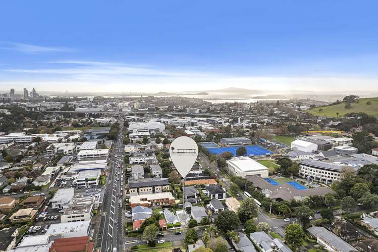 4 Mount Saint John Avenue Epsom_29