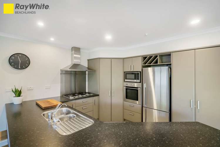 17 Fourth View Avenue Beachlands_25