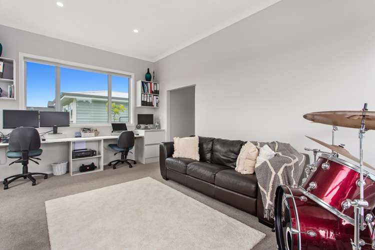 1 Charles Street Ohope_11