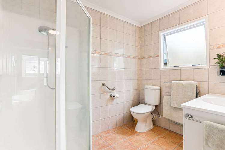 85 The Terrace Herald Island_13