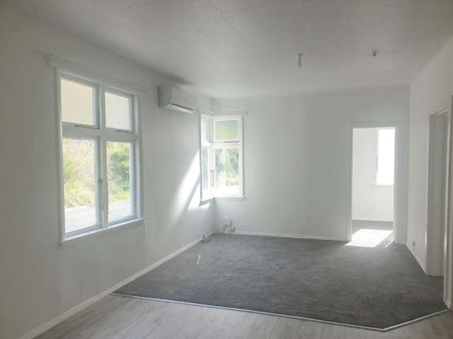 117 Shakespeare Road 10780_1