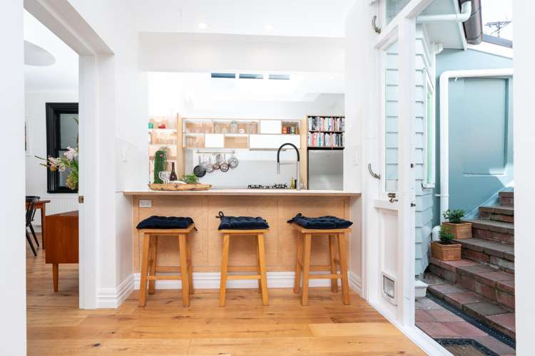 16 Hawker Street Mount Victoria_15