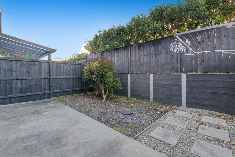 35 Koura Drive Red Beach_12