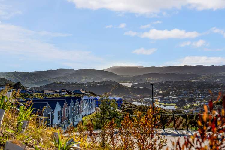 1-63 Harbour View Drive_1