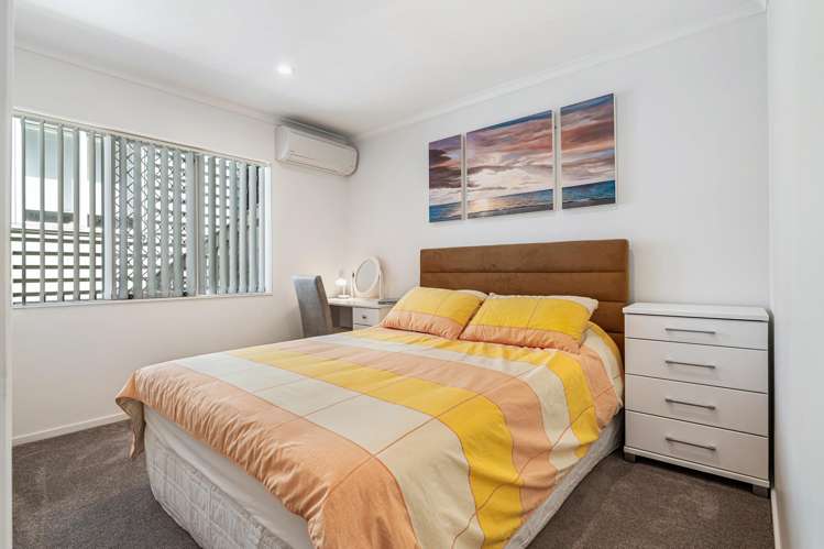 2/61 The Avenue Albany_16