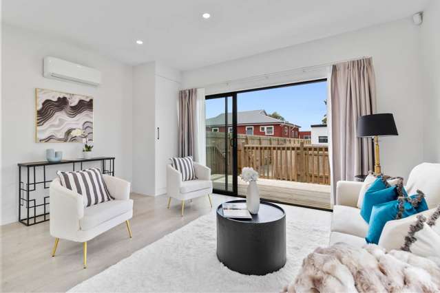 63 Flanshaw Road Te Atatu South_2