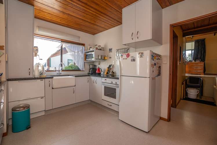 6 Memorial Avenue Parkside_5