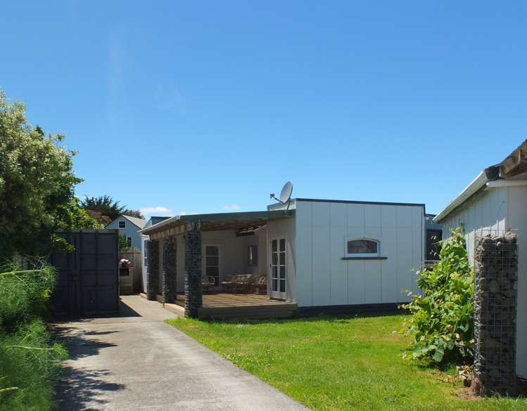 51 Nash Parade Foxton Beach_19