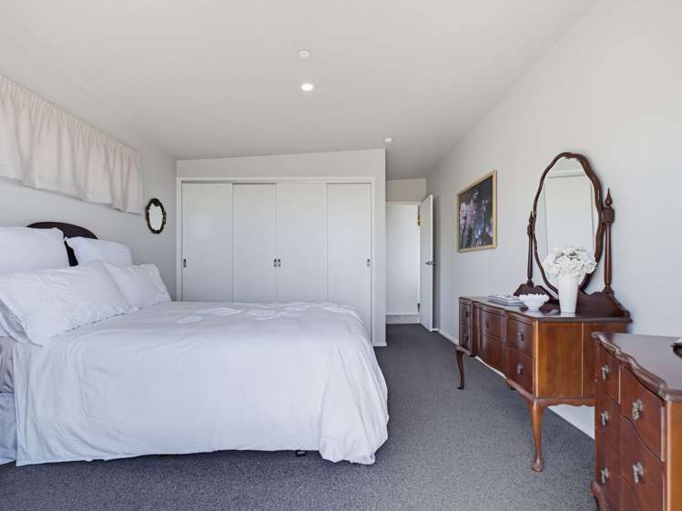 43 Dudley Crescent Cable Bay_11
