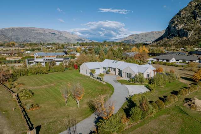 1153 Aubrey Road Wanaka_2