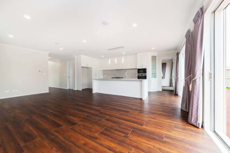 35 Rosewell Crescent Flat Bush_6
